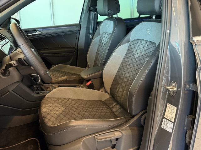 Volkswagen Tiguan 2.0 TDI 4Motion Diebsathlwarn. AHK Pano