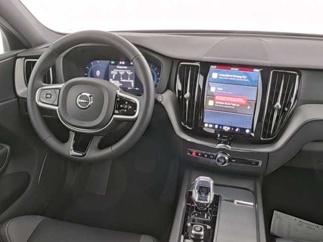 Volvo XC60 AWD Plus