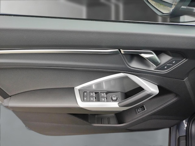 Audi Q3 S-Tronic Sportback