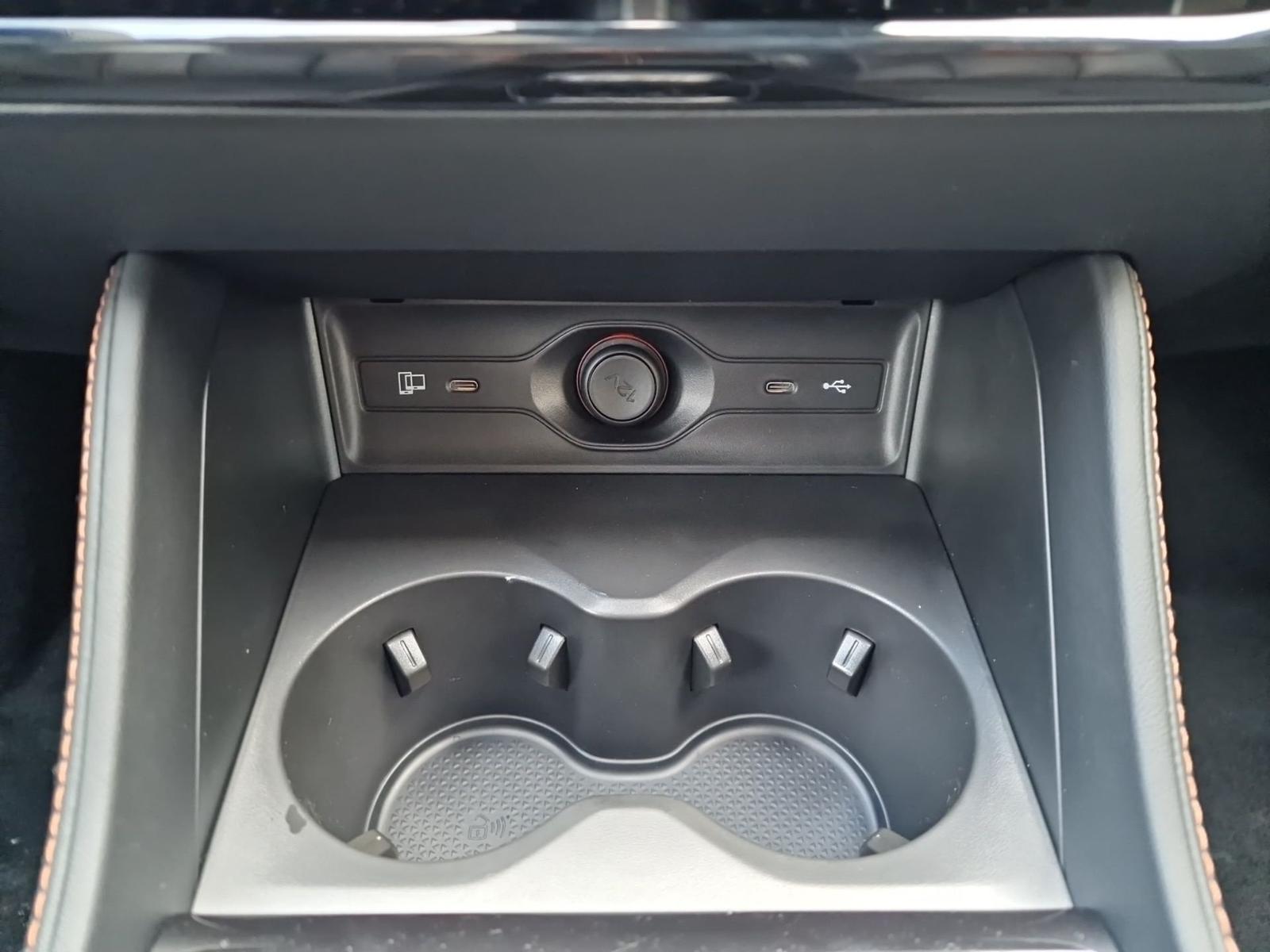 MG HS Hybrid + Lux. Finanzierungspreis ACC+AUT+LED