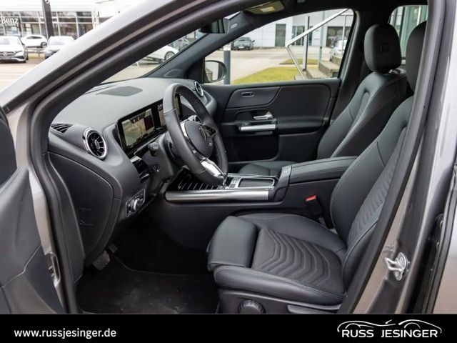 Mercedes-Benz B 180 Progressive Sedan