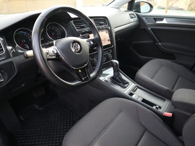Volkswagen Golf Golf VII e-Golf