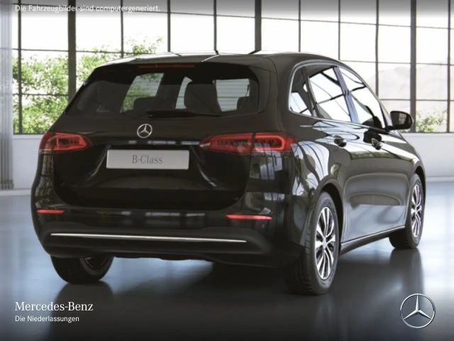 Mercedes-Benz B 200 B 200 d Sedan Style
