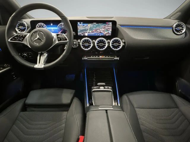 Mercedes-Benz GLA 180 GLA 180 d Progressive