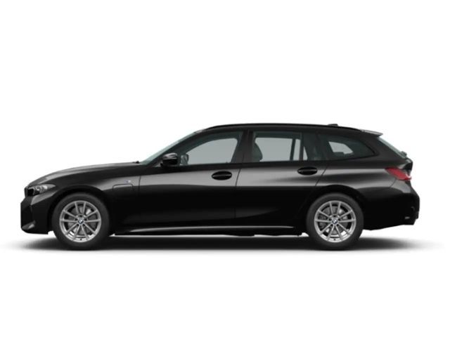 BMW 320 320e M-Sport Touring