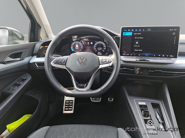 Volkswagen Golf DSG Life Variant