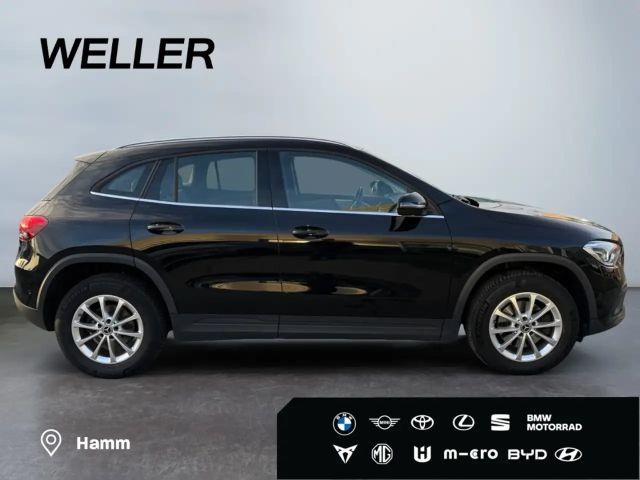 Mercedes-Benz GLA 200 Style