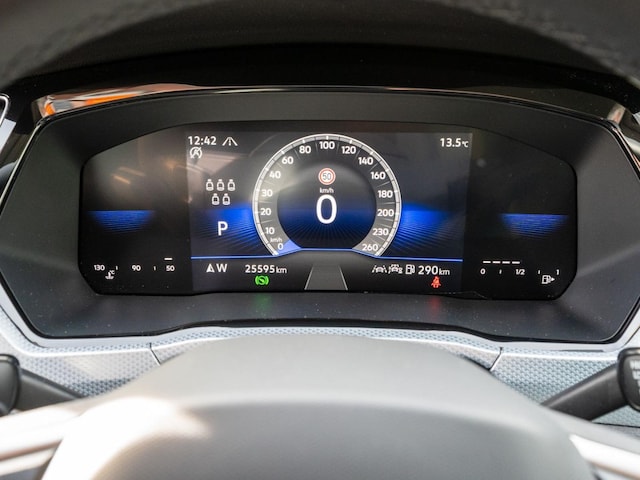 Volkswagen Touran 1.5 TSI DSG