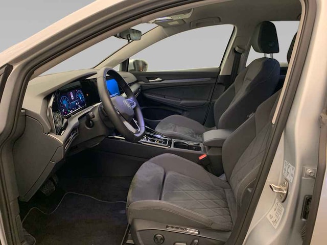 Volkswagen Golf 1.5 eTSI DSG Golf VIII Style