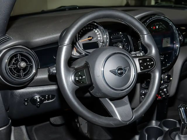 MINI Cooper LED PDC V+H DAB Parkass. Klima