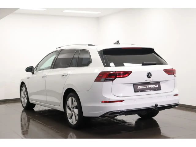 Volkswagen Golf 1.5 TSI Golf VIII Style Variant
