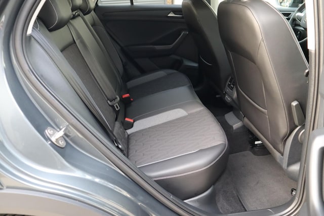 Volkswagen T-Roc T-Roc 1,5 TSI Goal Klima Einparkhilfe