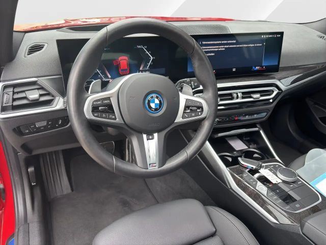 BMW 330 330e M-Sport Touring xDrive