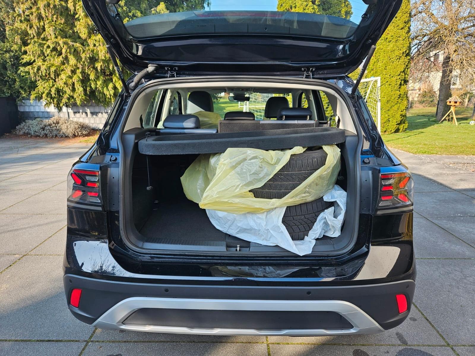 Volkswagen T-Cross Style