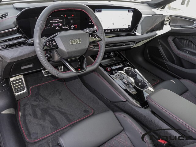 Audi A6 Avant Quattro S-Tronic