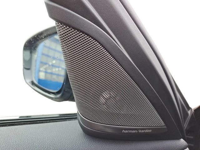 BMW 530 530i M-Sport Sedan