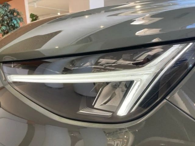 Volvo EC40 Extended range Plus Single motor