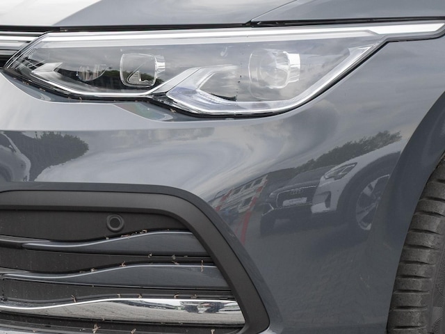 Volkswagen Golf 2.0 TDI DSG Style Variant