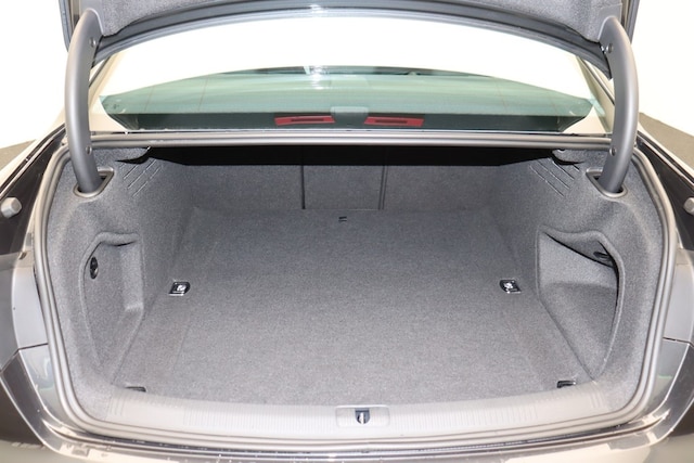 Audi A4 40 TFSI S-Tronic Sedan