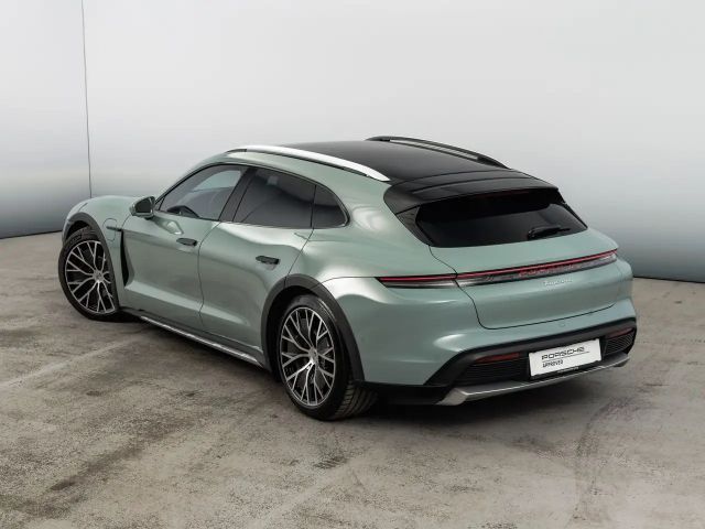 Porsche Taycan 4 Cross Turismo