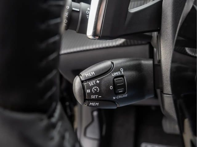 Peugeot E-208 Allure Pack Hybrid