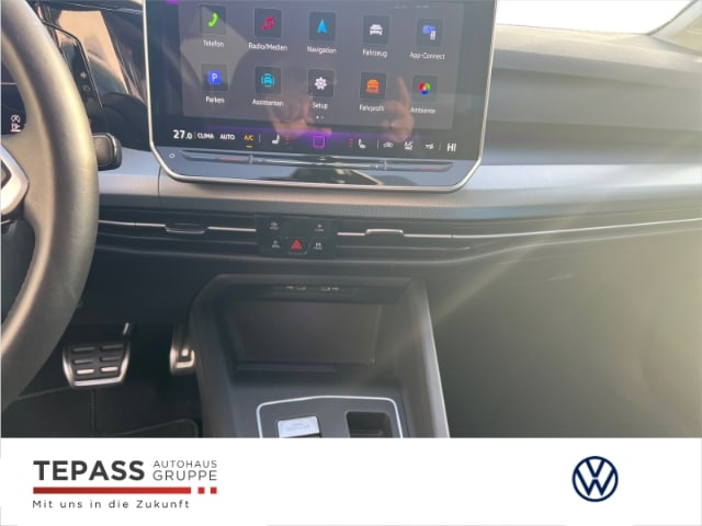 Volkswagen Golf 1.5 eTSI DSG Golf VIII