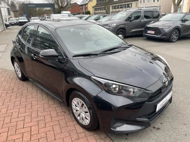 Toyota Yaris Comfort Hatchback