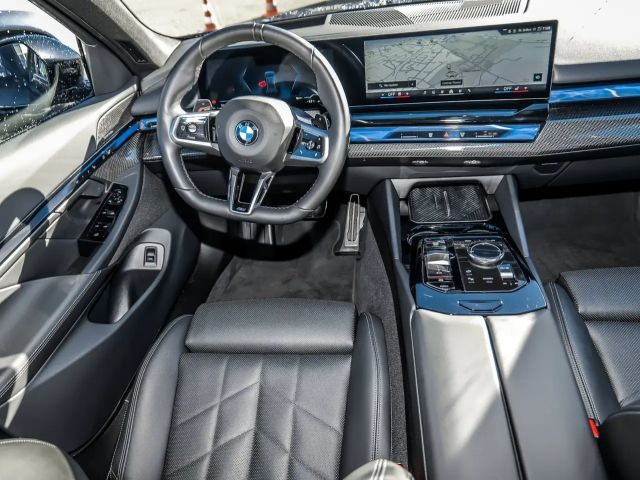 BMW 520 520d M-Sport Touring