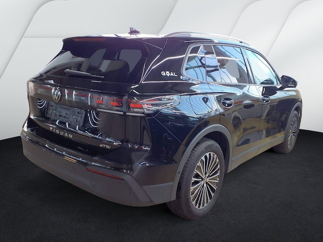 Volkswagen Tiguan Plus