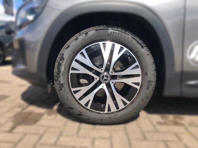 Mercedes-Benz GLB 200 Progressive