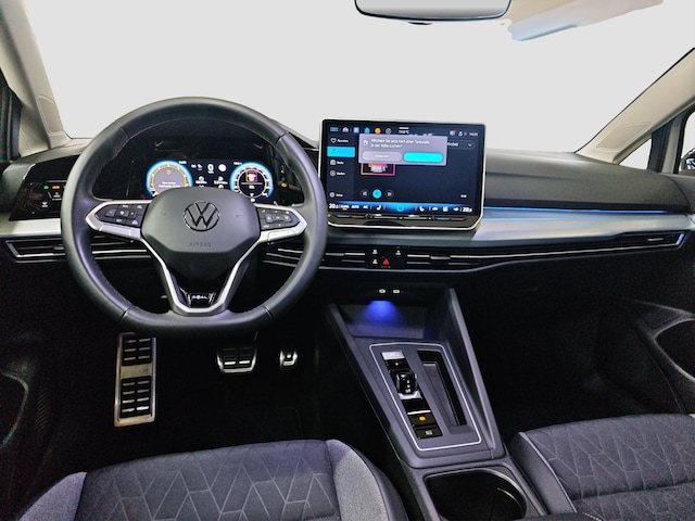 Volkswagen Golf 1.5 eTSI Golf VIII