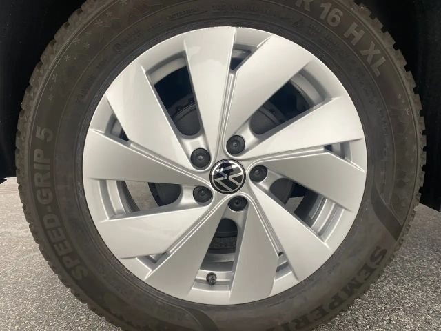 Volkswagen T-Cross 4Me TSI