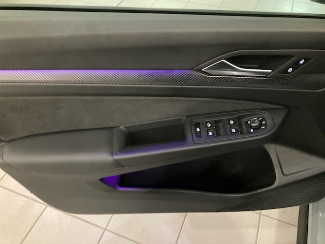 Volkswagen Golf 2.0 TSI Golf VIII