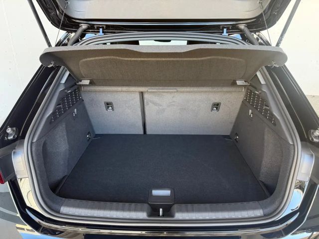 Audi A3 30 TFSI Sedan