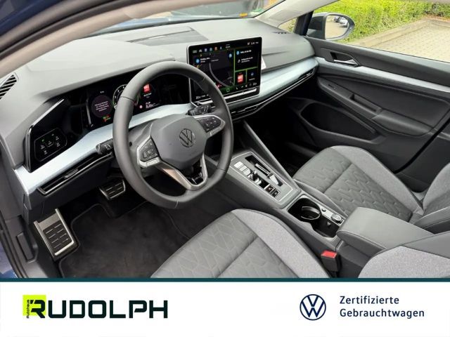 Volkswagen Golf 1.5 eTSI DSG Golf VIII