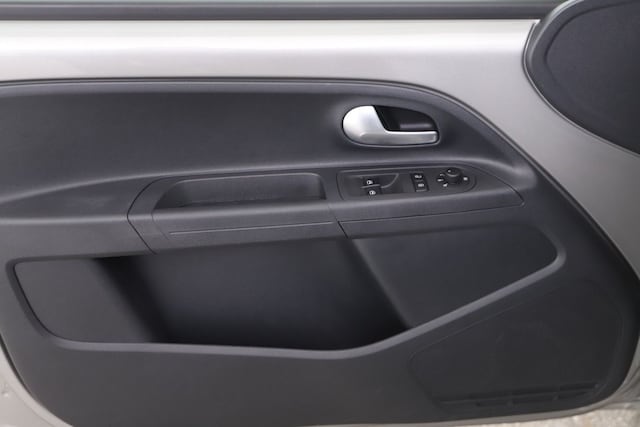 Volkswagen e-up! Style