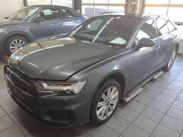 Audi S6 Avant Quattro