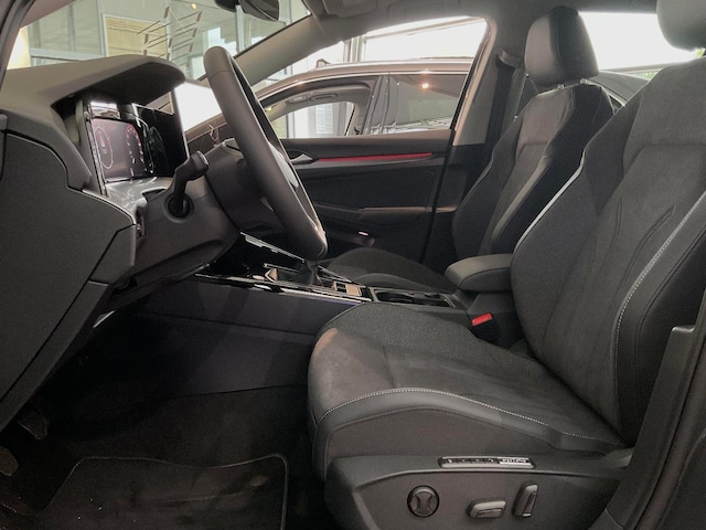 Volkswagen Golf Style