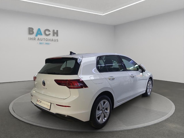 Volkswagen Golf Life