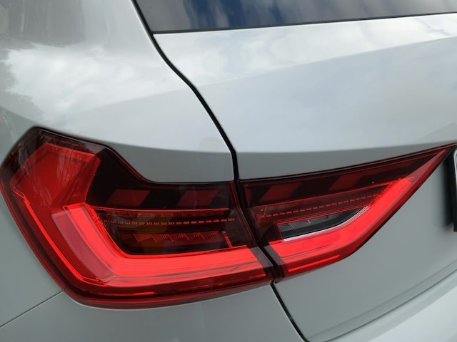 Audi A1 30 TFSI Allstreet S-Tronic