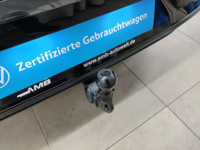 Volkswagen Golf 1.5 TSI Life