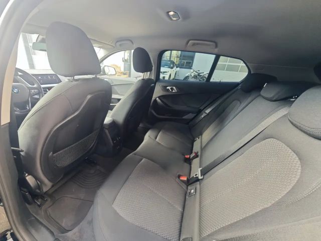 BMW 118 118i Advantage pakket