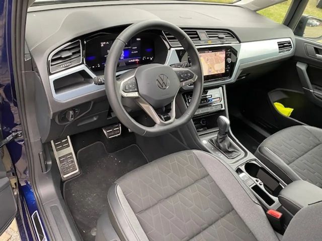 Volkswagen Touran 1.5 TSI DSG