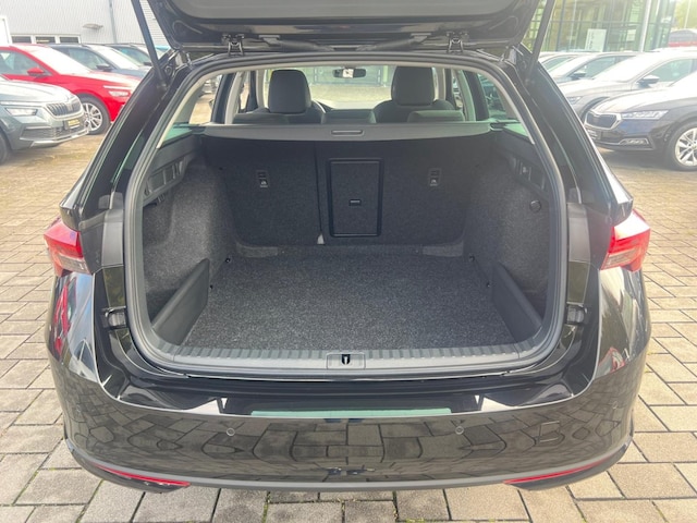 Skoda Octavia Combi Selection