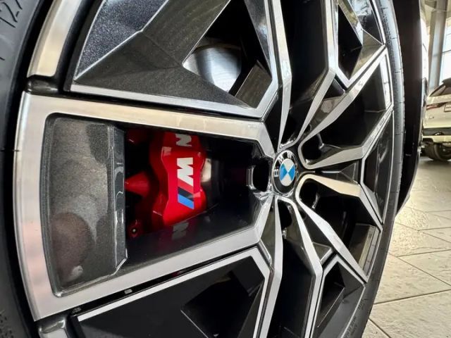 BMW 520 520d M-Sport Sedan