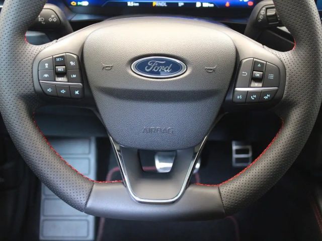 Ford Focus ST Line Wagon