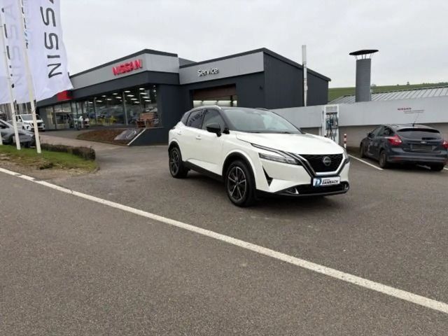 Nissan Qashqai DIG-T Tekna