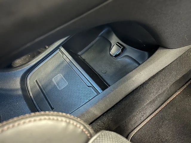 Renault Espace Initiale Paris dCi 190