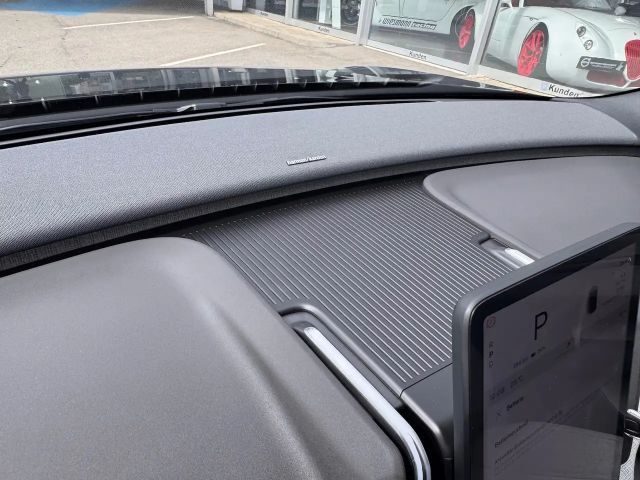 Volvo EX30 Twin motor Ultra