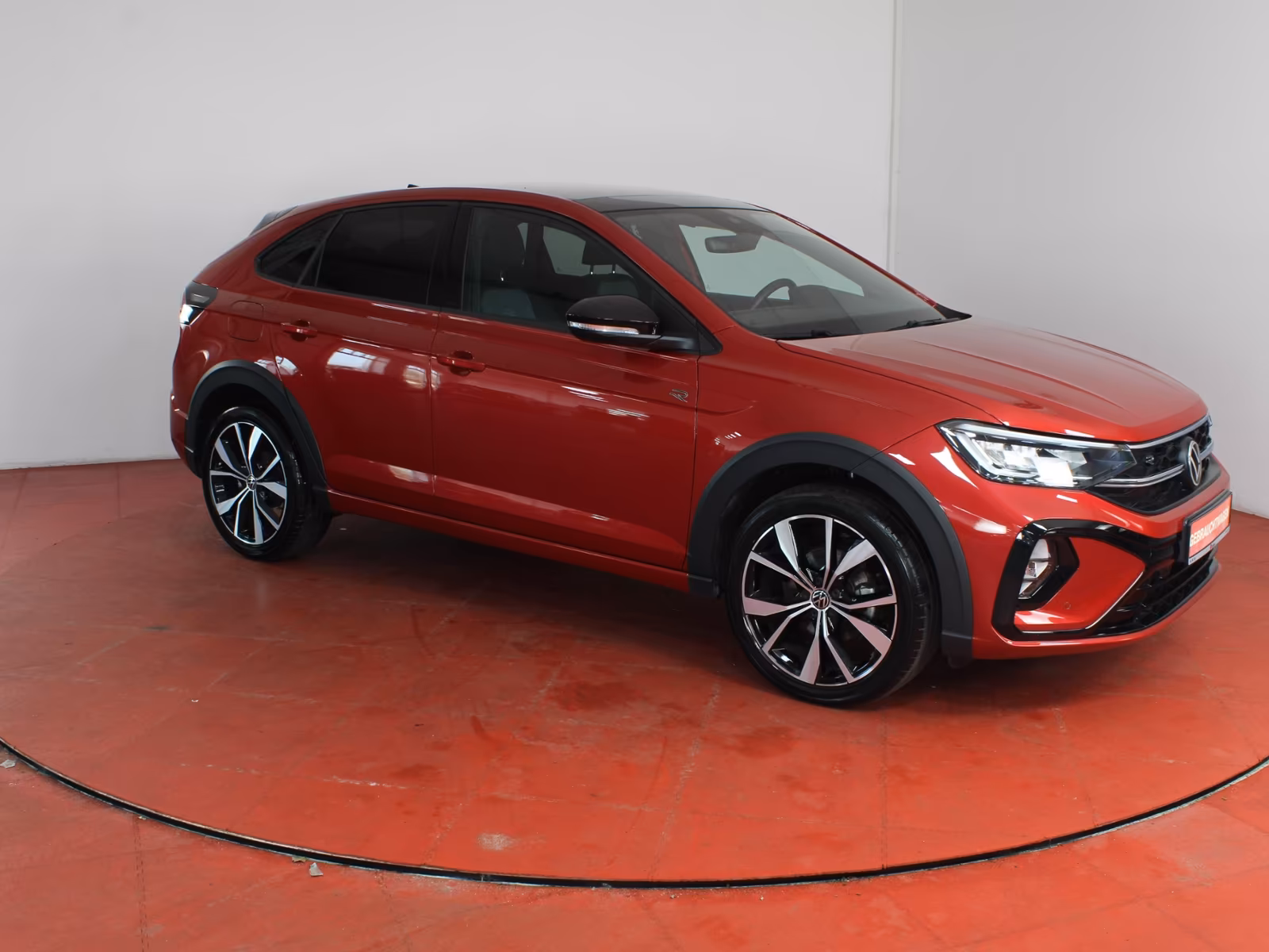 Volkswagen Taigo 1.0 TSI DSG R-Line